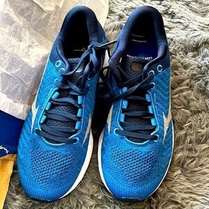Mizuno Rider Waveknit 3 sneakers new blue 7M Men’s Help